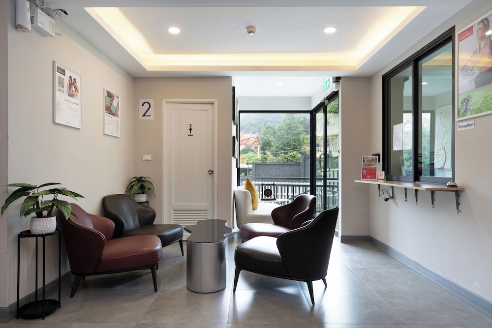 Icheck Inn Darisa Patong — Hotel rooms in Patong Beach, Phuket Province