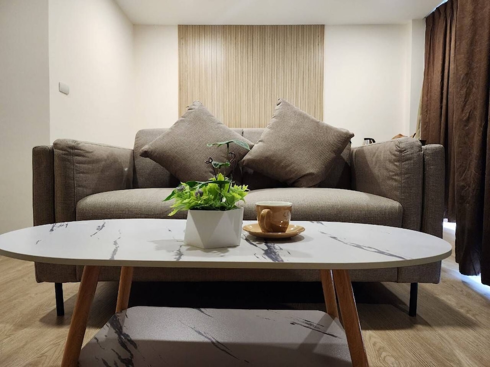 Icheck Inn Darisa Patong — Hotel rooms in Patong Beach, Phuket Province