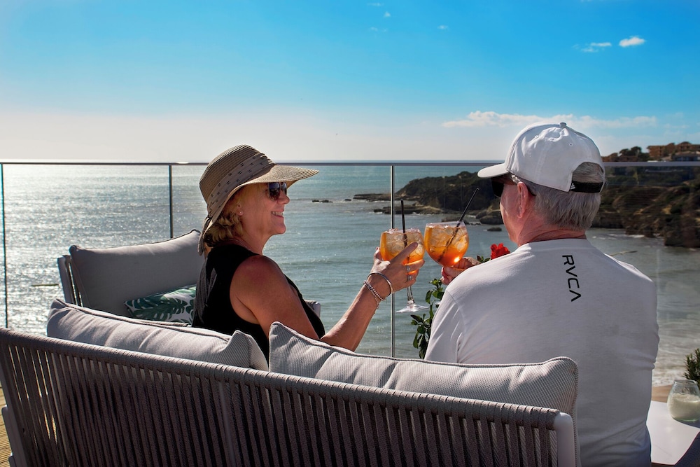 Monicca Collection Suites and Residences — Restaurant & bars in Albufeira, Faro