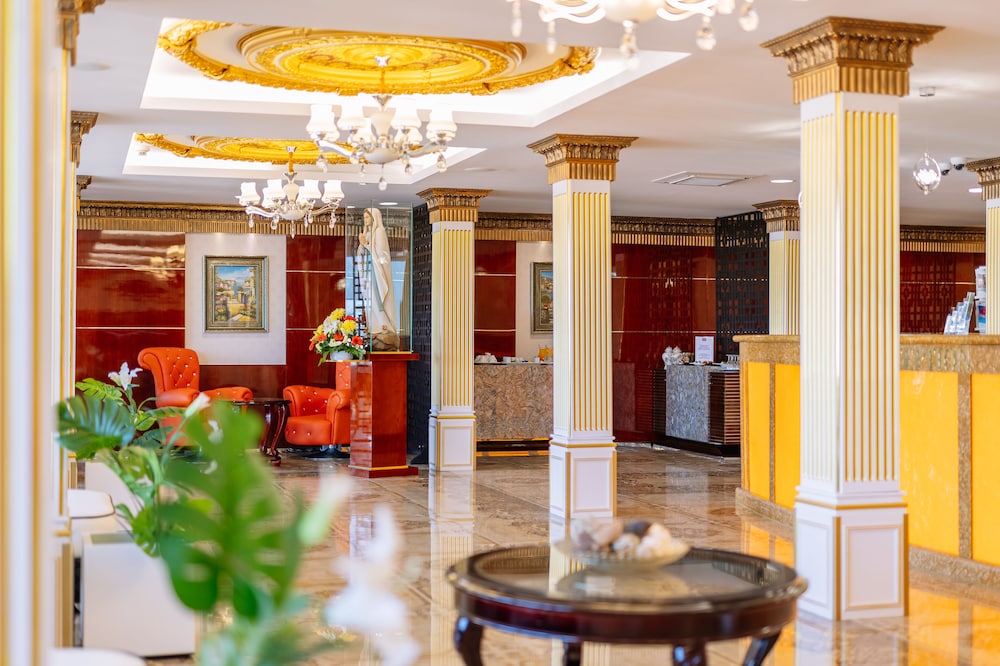 Monicca Collection Suites and Residences — Hotel building in Albufeira, Faro