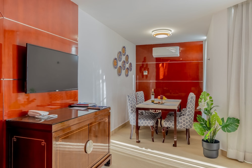 Monicca Collection Suites and Residences — Hotel rooms in Albufeira, Faro