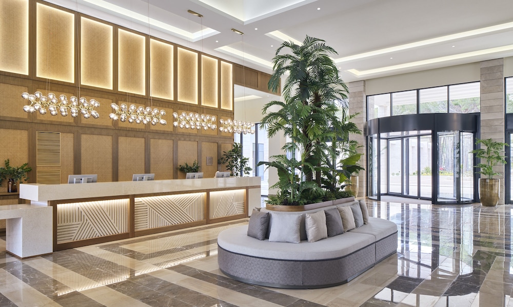 Melia Durres Albania — Hotel building in Durres, Durres