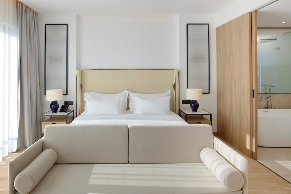 Melia Durres Albania — Hotel rooms in Durres, Durres