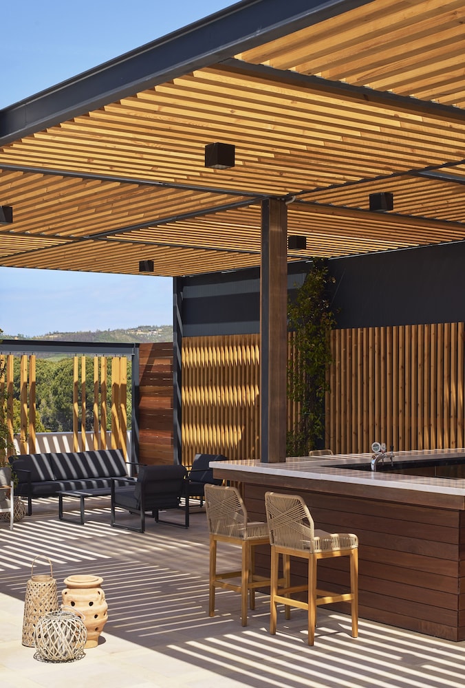 Melia Durres Albania — Restaurant & bars in Durres, Durres