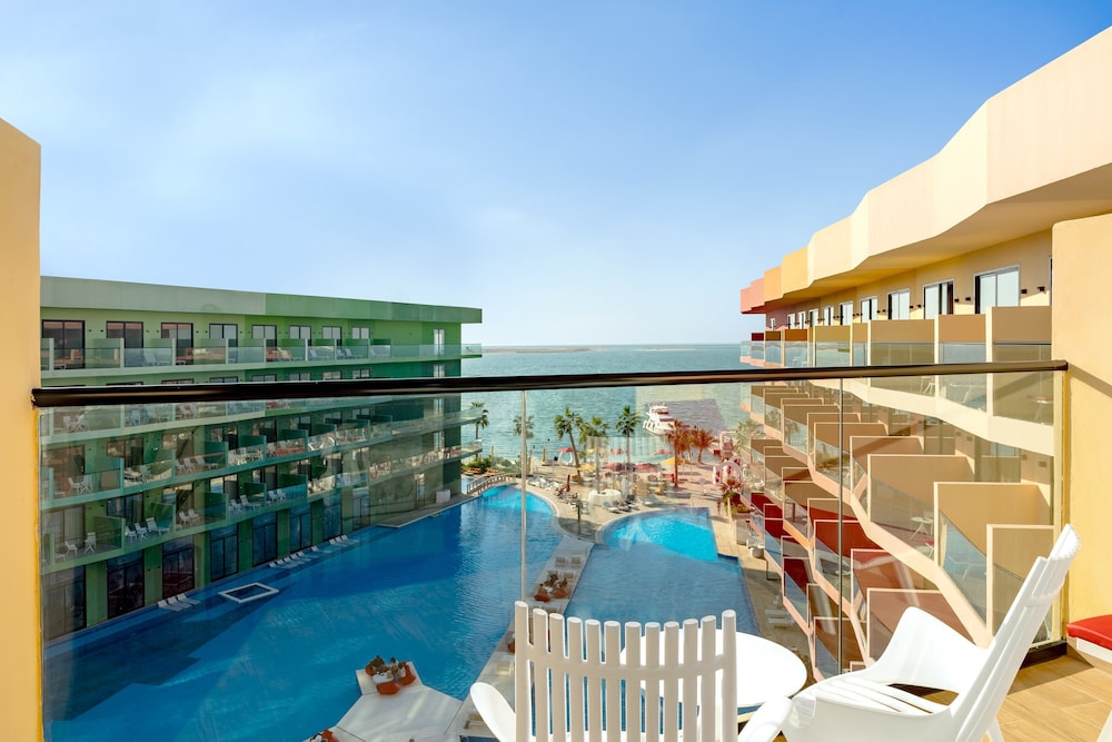voco Monaco Dubai Heart of Europe by IHG — Hotel building in Dubai