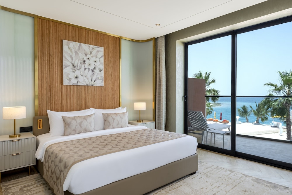 voco Monaco Dubai Heart of Europe by IHG — Hotel rooms in Dubai