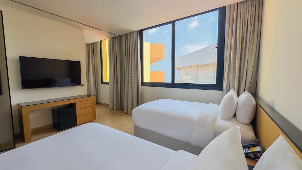 voco Monaco Dubai Heart of Europe by IHG — Hotel rooms in Dubai