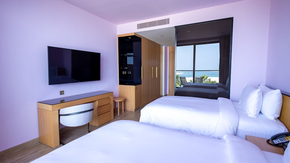 voco Monaco Dubai Heart of Europe by IHG — Hotel rooms in Dubai