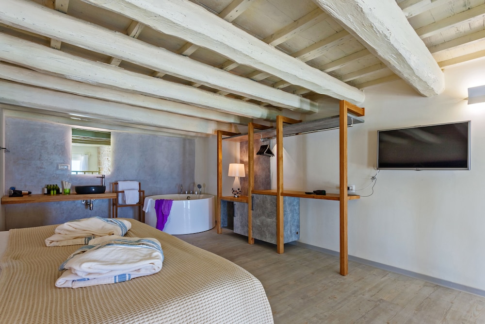 Thalassa Boutique Hotel - Adults Only — Hotel rooms in Rethymnon