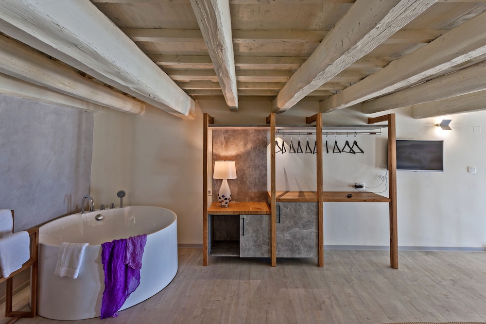 Thalassa Boutique Hotel - Adults Only — Hotel rooms in Rethymnon