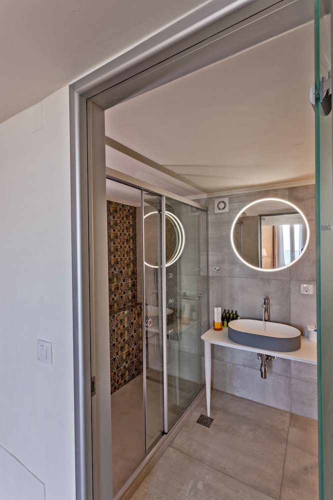 Thalassa Boutique Hotel - Adults Only — Hotel rooms in Rethymnon