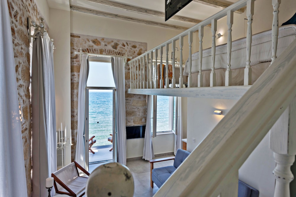 Thalassa Boutique Hotel - Adults Only — Hotel rooms in Rethymnon