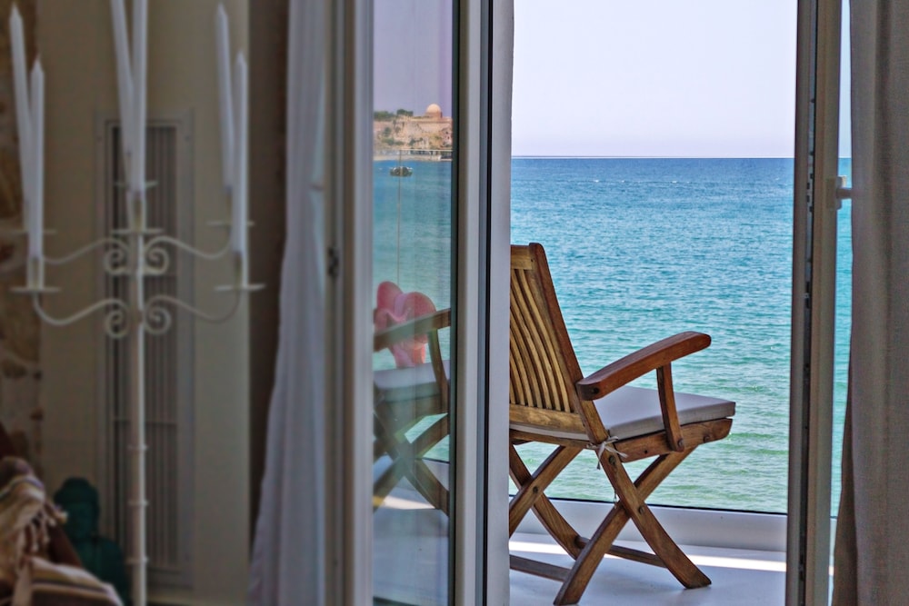 Thalassa Boutique Hotel - Adults Only — Hotel rooms in Rethymnon