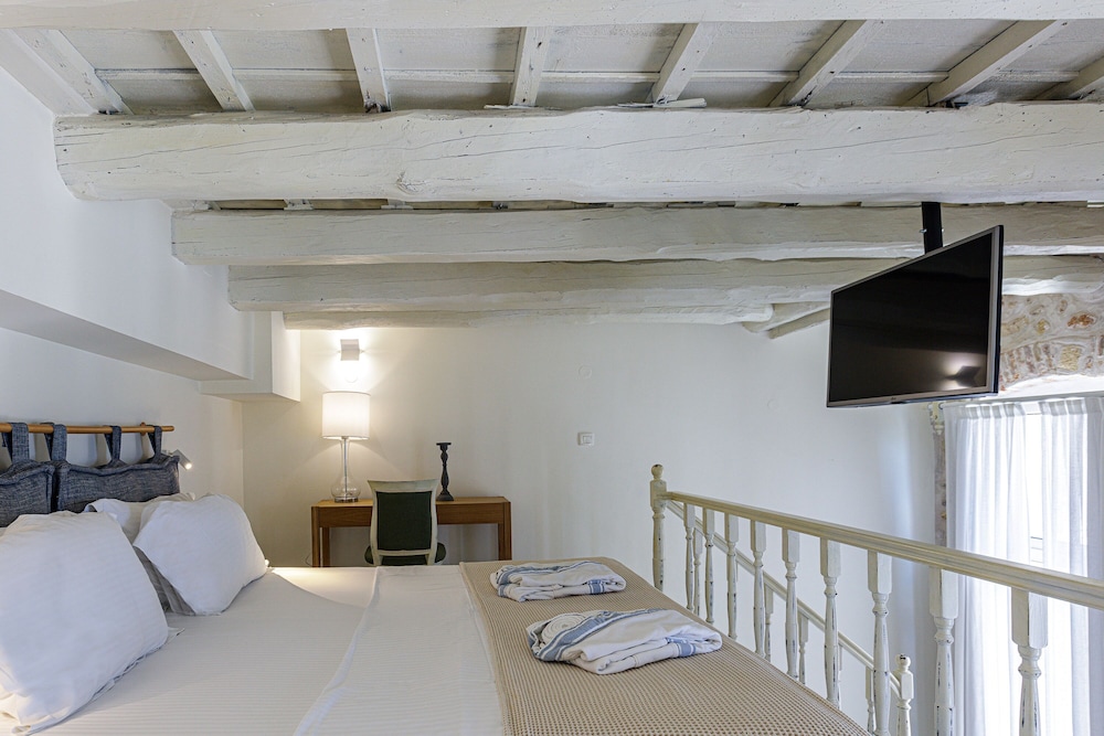 Thalassa Boutique Hotel - Adults Only — Hotel rooms in Rethymnon