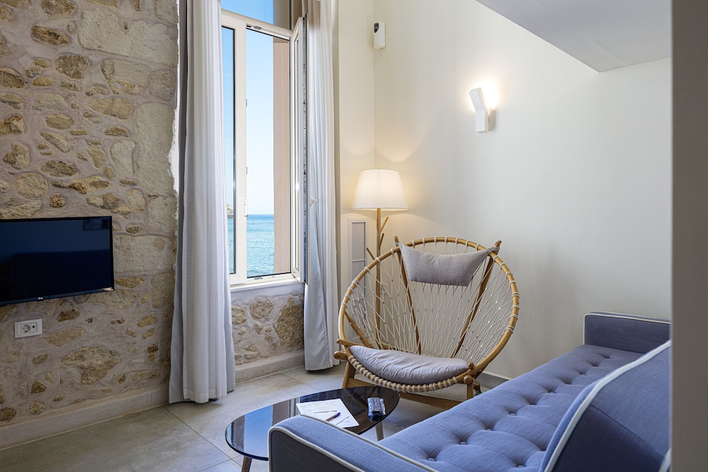 Thalassa Boutique Hotel - Adults Only — Hotel rooms in Rethymnon