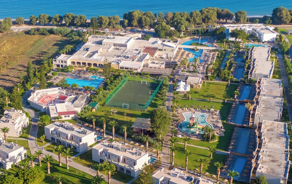 Akti Coast Club — Hotel building in Marmari (Kos), South Aegean