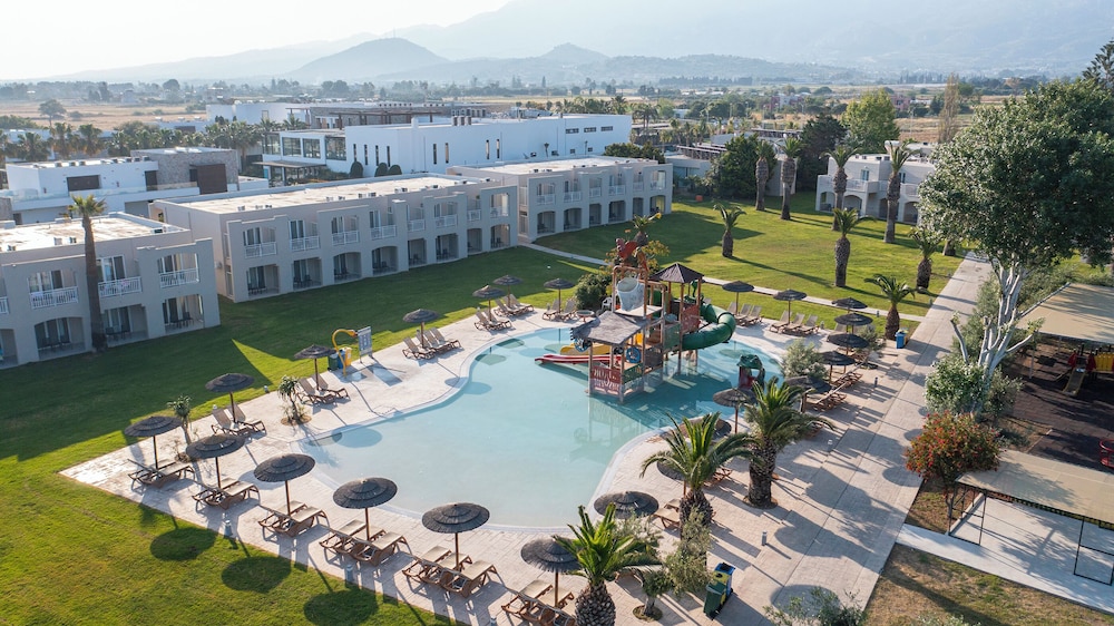 Akti Coast Club — Hotel building in Marmari (Kos), South Aegean