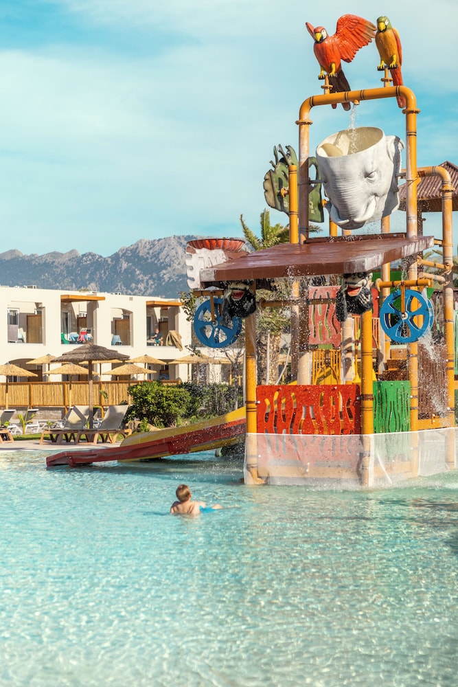 Akti Coast Club — Swimming pool in Marmari (Kos), South Aegean