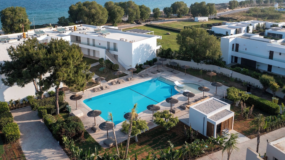 Akti Coast Club — Swimming pool in Marmari (Kos), South Aegean