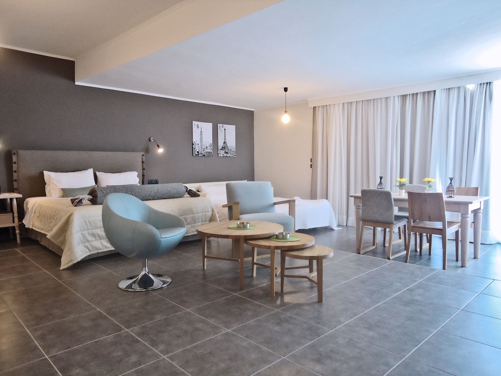 Amphitryon City Hotel — Hotel rooms in Rhodes Town, South Aegean