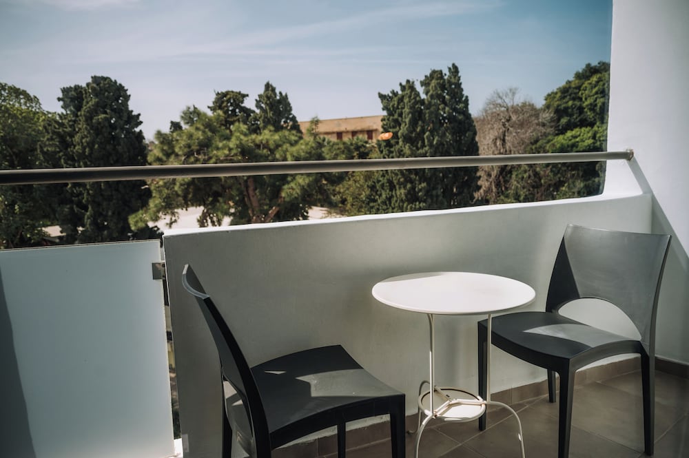 Amphitryon City Hotel — Hotel rooms in Rhodes Town, South Aegean