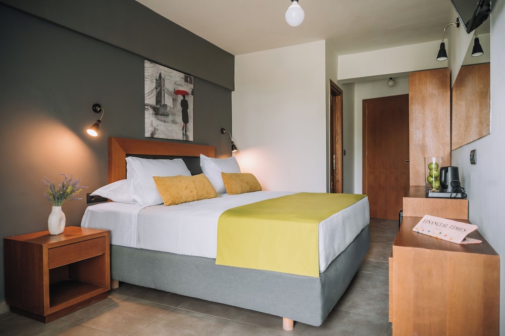 Amphitryon City Hotel — Hotel rooms in Rhodes Town, South Aegean