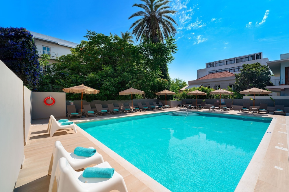 Amphitryon City Hotel — Main photo in Rhodes Town, South Aegean