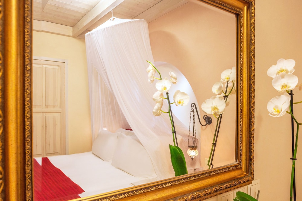 In Camera Art Boutique Hotel — Hotel rooms in Rhodes Town, South Aegean