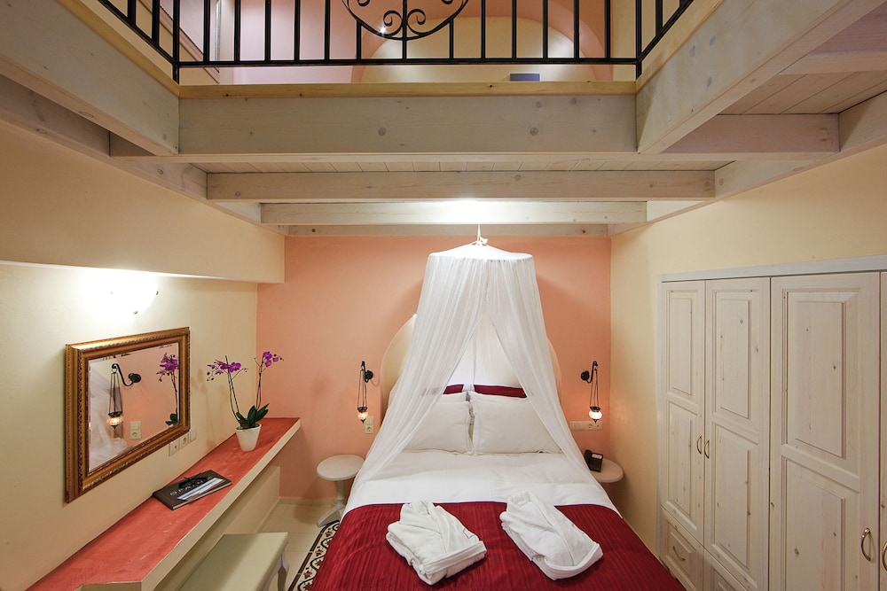 In Camera Art Boutique Hotel — Hotel rooms in Rhodes Town, South Aegean