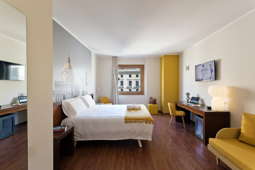 B&B Hotel Palermo Quattro Canti — Hotel rooms in Palermo, Sicily