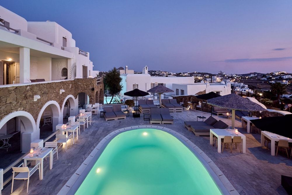 Paola's Town Boutique Hotel