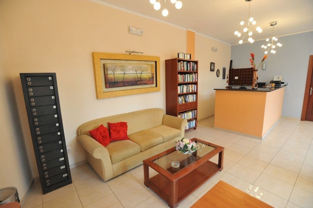 Saint Spiridon Hotel — Hotel rooms in Kassopei, Ionian Islands