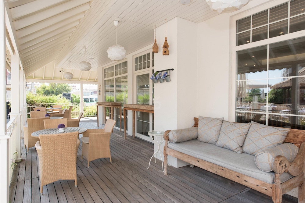 Hawaii Hotel — Restaurant & bars in Marmaris, Mugla