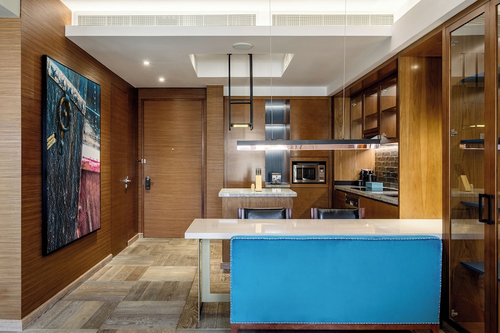 Andaz Family Suites by Hyatt - Palm Jumeirah — Hotel rooms in Dubai