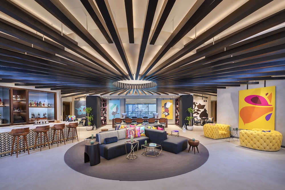 Andaz Family Suites by Hyatt - Palm Jumeirah — Restaurant & bars in Dubai