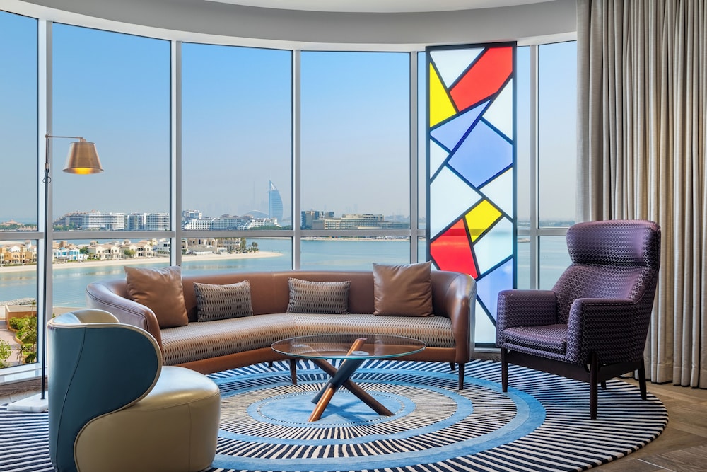 Andaz Family Suites by Hyatt - Palm Jumeirah — Hotel rooms in Dubai