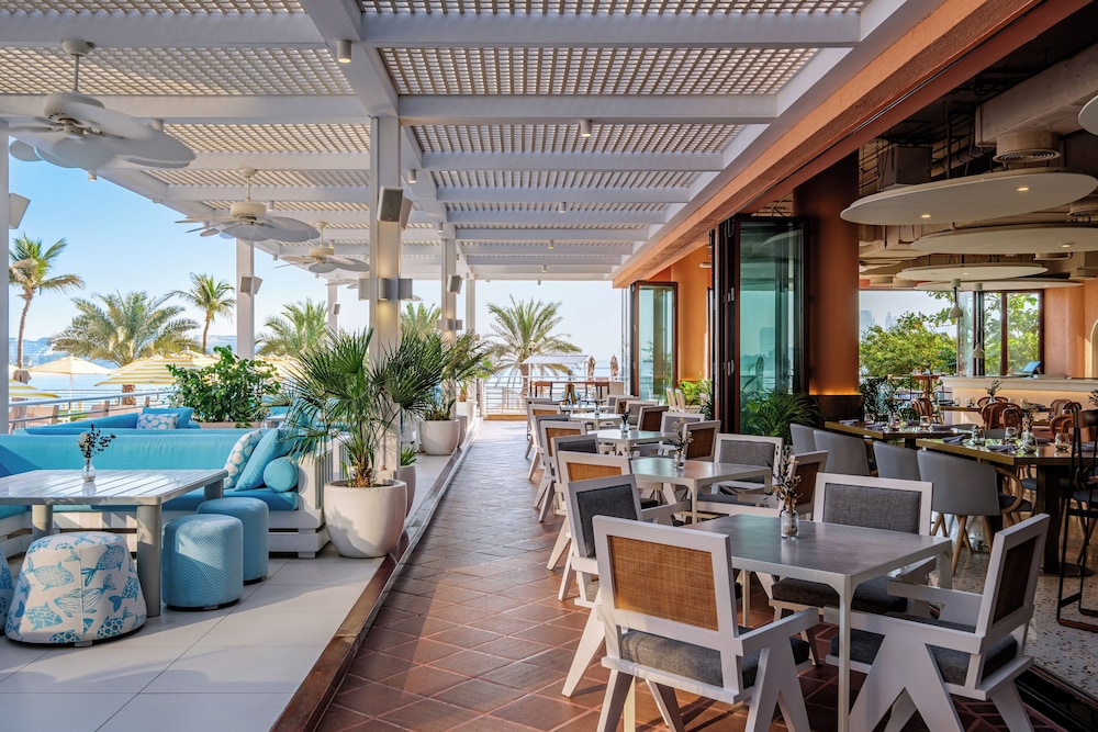 Andaz Family Suites by Hyatt - Palm Jumeirah — Restaurant & bars in Dubai