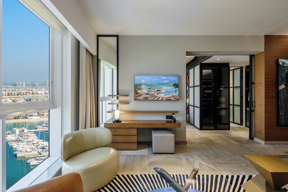 Andaz Family Suites by Hyatt - Palm Jumeirah — Hotel rooms in Dubai