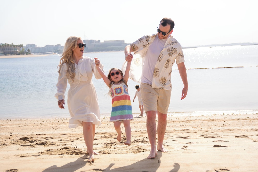 Andaz Family Suites by Hyatt - Palm Jumeirah — Beach in Dubai