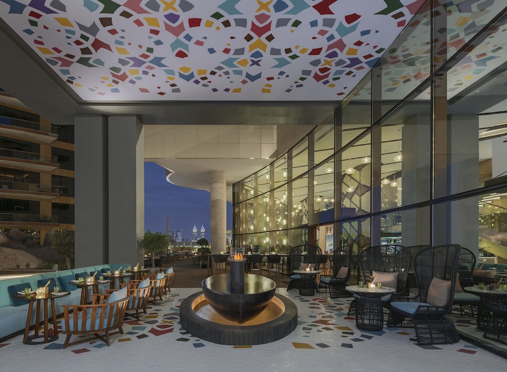 Andaz Family Suites by Hyatt - Palm Jumeirah — Restaurant & bars in Dubai