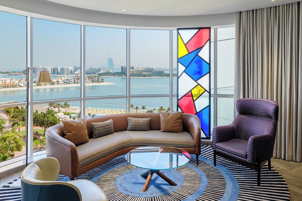 Andaz Family Suites by Hyatt - Palm Jumeirah — Hotel rooms in Dubai