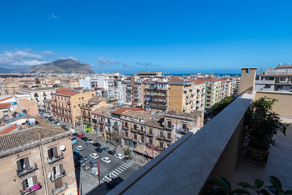 Multisuite Palermo — Attractions in the area in Palermo, Sicily