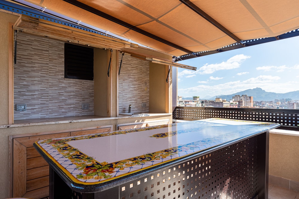 Multisuite Palermo — Restaurant & bars in Palermo, Sicily