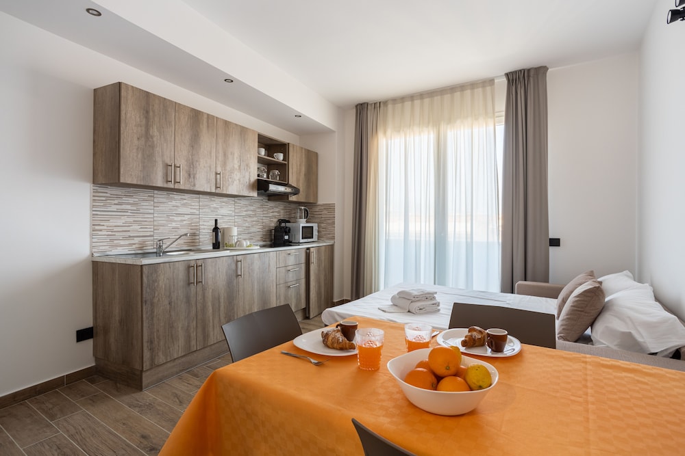 Multisuite Palermo — Hotel rooms in Palermo, Sicily