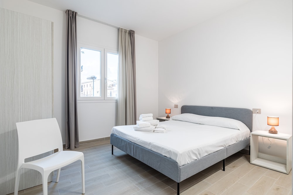 Multisuite Palermo — Hotel rooms in Palermo, Sicily