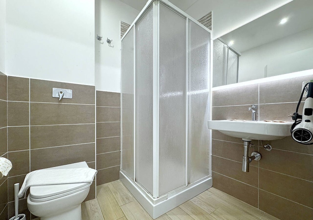Multisuite Palermo — Hotel rooms in Palermo, Sicily