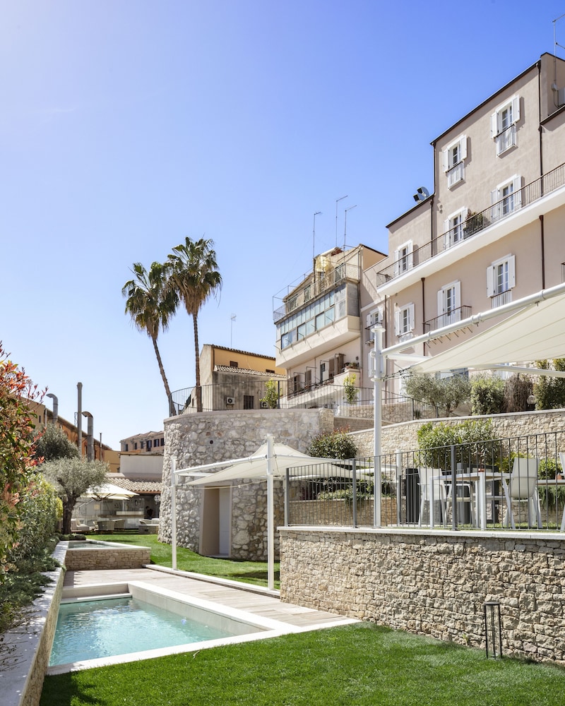 Casa Clàt – Boutique Hotel