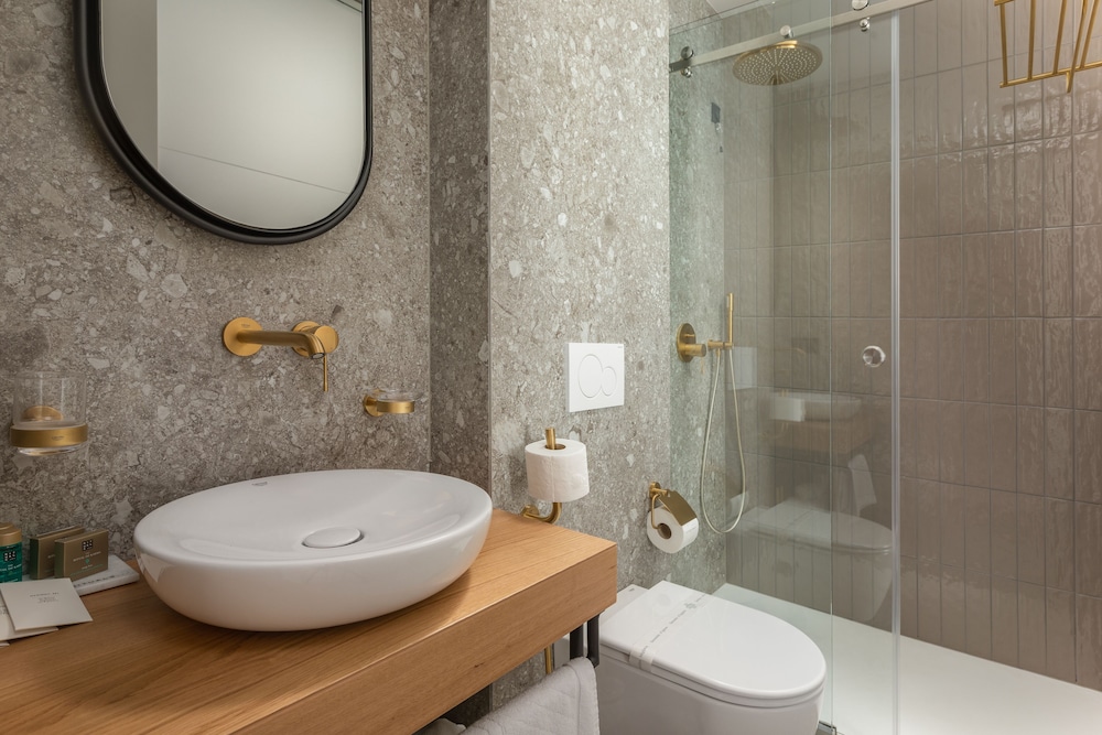 Heritage Hotel Porin — Hotel rooms in Makarska, Split-Dalmatia