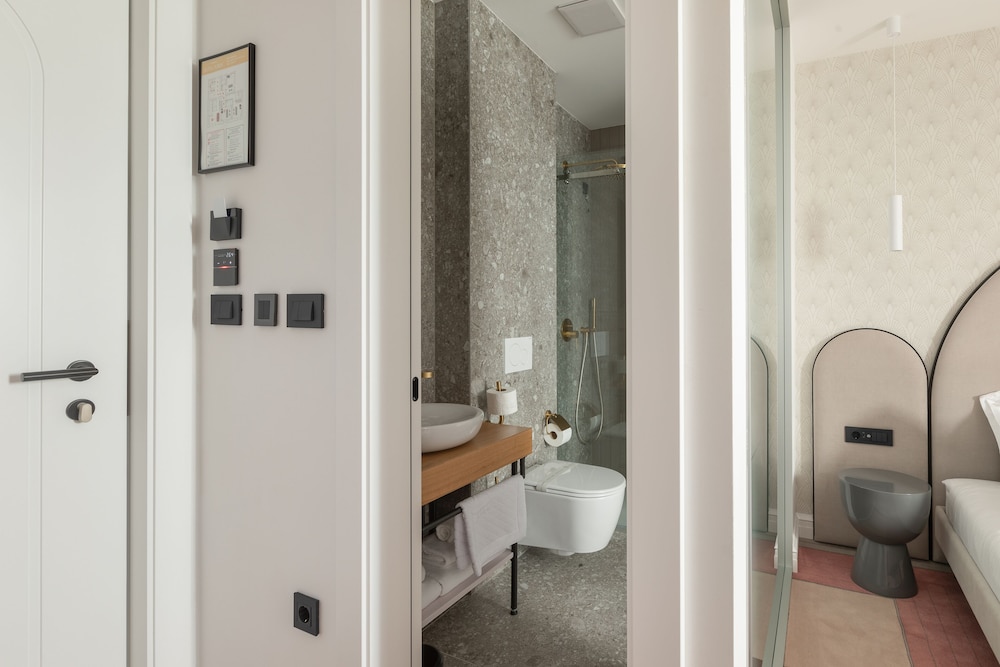 Heritage Hotel Porin — Hotel rooms in Makarska, Split-Dalmatia