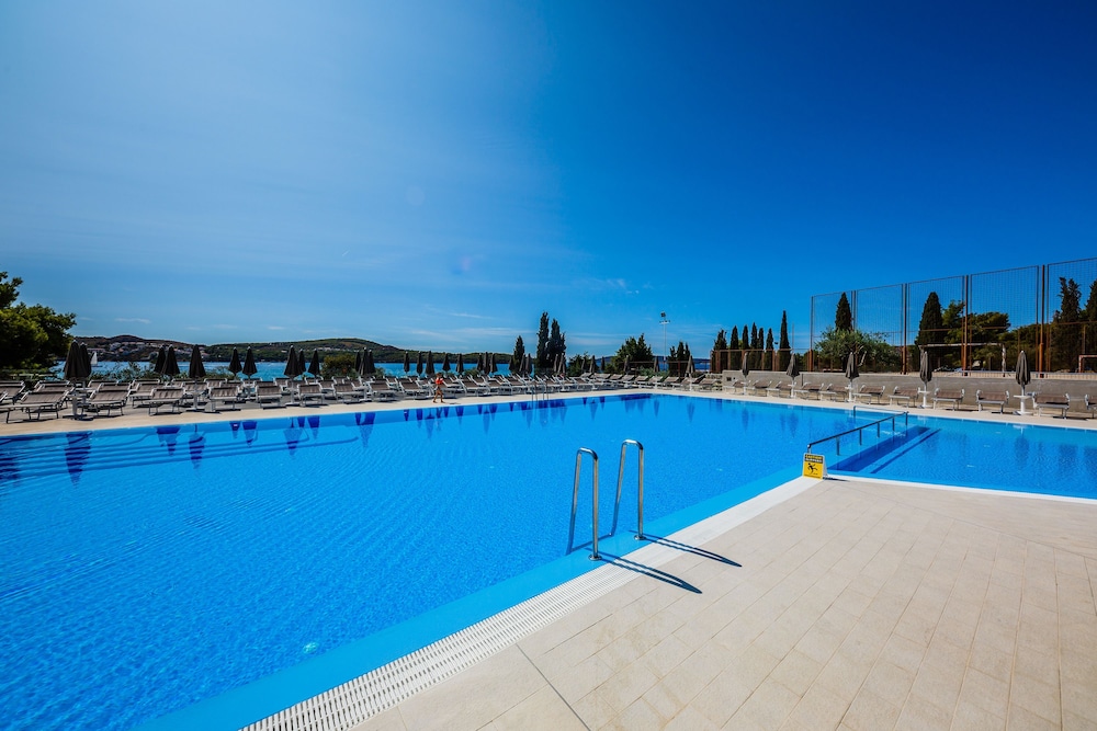 Hotel Medena — Swimming pool in Seget Donji, Split-Dalmatia